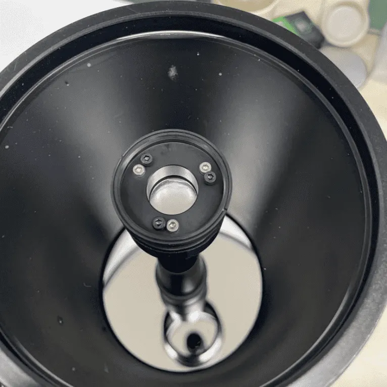 光軸調整用のネジ位置